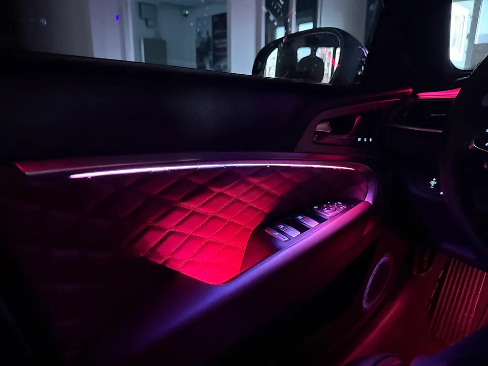 Genesis G70 ambient lighting - Genesis G70 Ambient Lighting Review: A New Interior Vibe photo 4