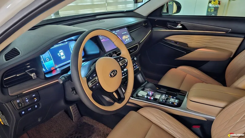 Kia K7 Premier ambient lighting - Kia K7 Premier Ambient Lighting Review — Enhanced Interior Mood photo 5