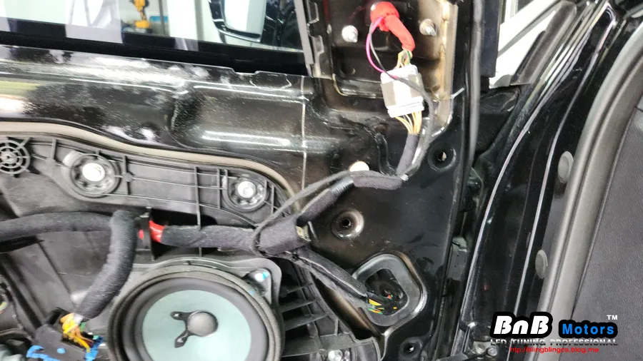 Hyundai Grandeur HGのPPF施工事例 施工写真 3-2