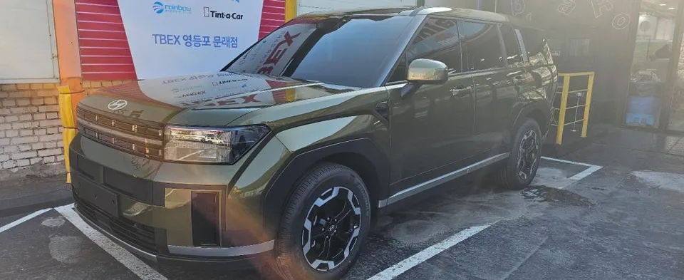 BMW X5のカーフィルム施工事例｜費用目安・仕上がり 施工写真 1-2