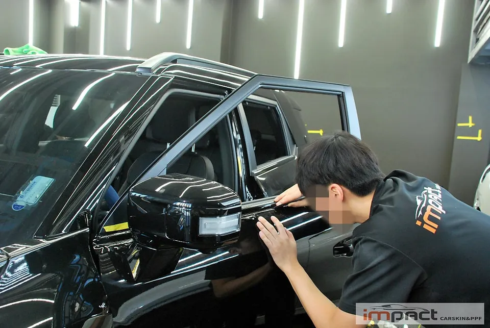 KG Mobility Torres vinyl wrap - KG Mobility Torres Vinyl Wrap Review: Cost & Results photo 4