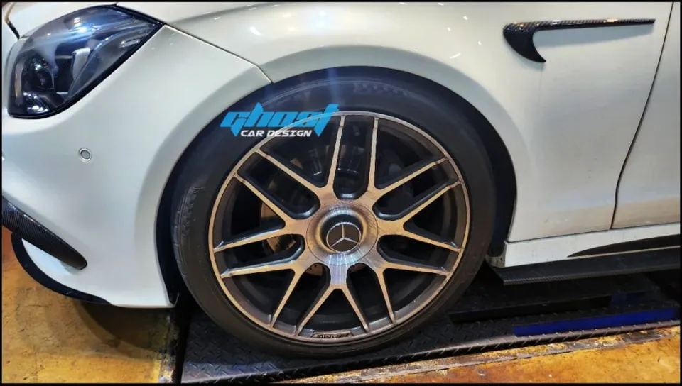 Mercedes-Benz CLS Caliper Painting Review — Orange Gold Finish photo 2