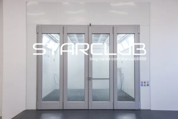 Porsche Panamera 971 body kit - Porsche Panamera 971 Body Kit Installation Review photo 4