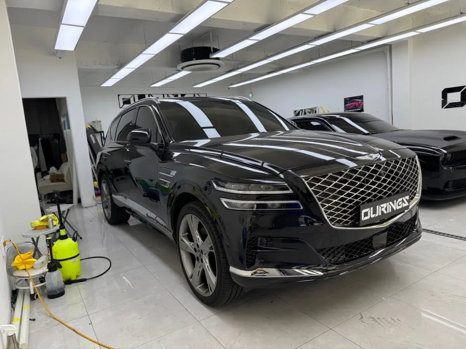 Genesis GV80のカーラッピング事例|費用目安・仕上がり 施工写真 2-2