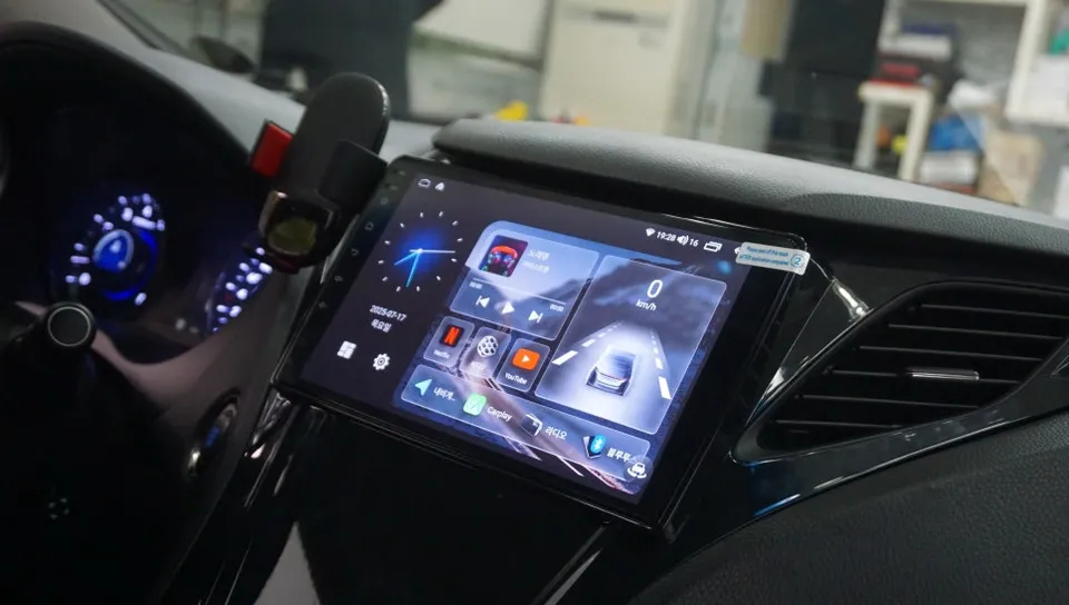 Hyundai Azera android head unit - Hyundai Azera Android Head Unit Review — Enhanced Infotainment photo 3