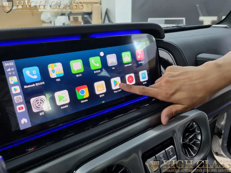 Mercedes-Benz G-Wagon android head unit - Mercedes-Benz G-Wagon CarPlay Retrofit Installation Review — Cost photo 4