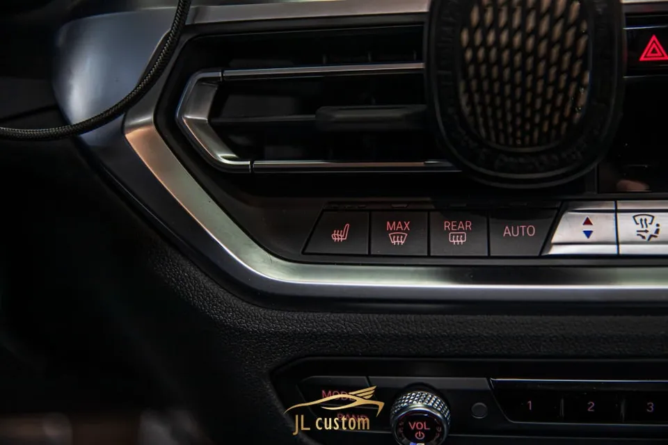 BMW 3 Series seat climate - BMW 3 Series Ventilated Seats Review — Enhanced Comfort photo 4