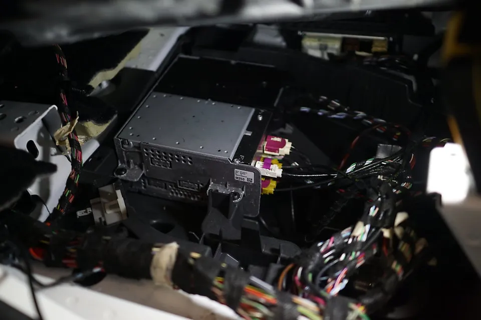 Mercedes-Benz GLE W166 surround view camera - Mercedes-Benz GLE Surround View Camera Upgrade photo 4