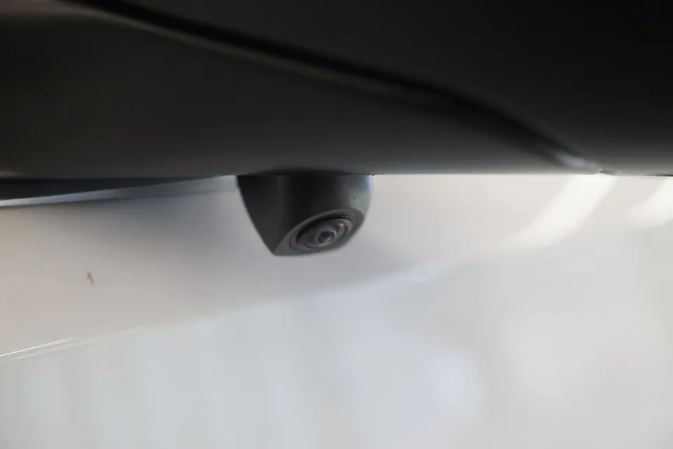 Mercedes-Benz GLE W166 surround view camera - Mercedes-Benz GLE Surround View Camera Upgrade photo 5