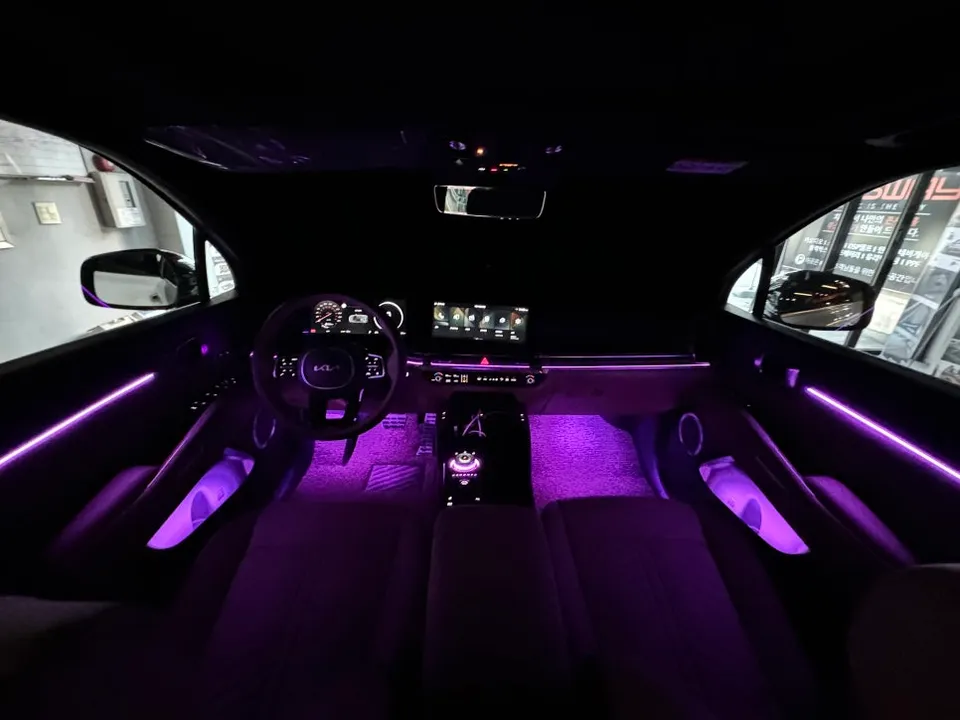 Kia Sorento Ambient Lighting Review: Mood Lighting Upgrade photo 2