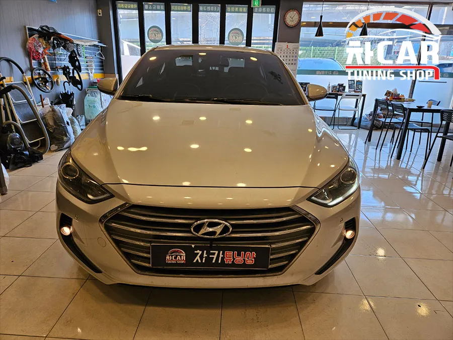 Hyundai Elantra AD Lighting Upgrade Review — Reliable Repair