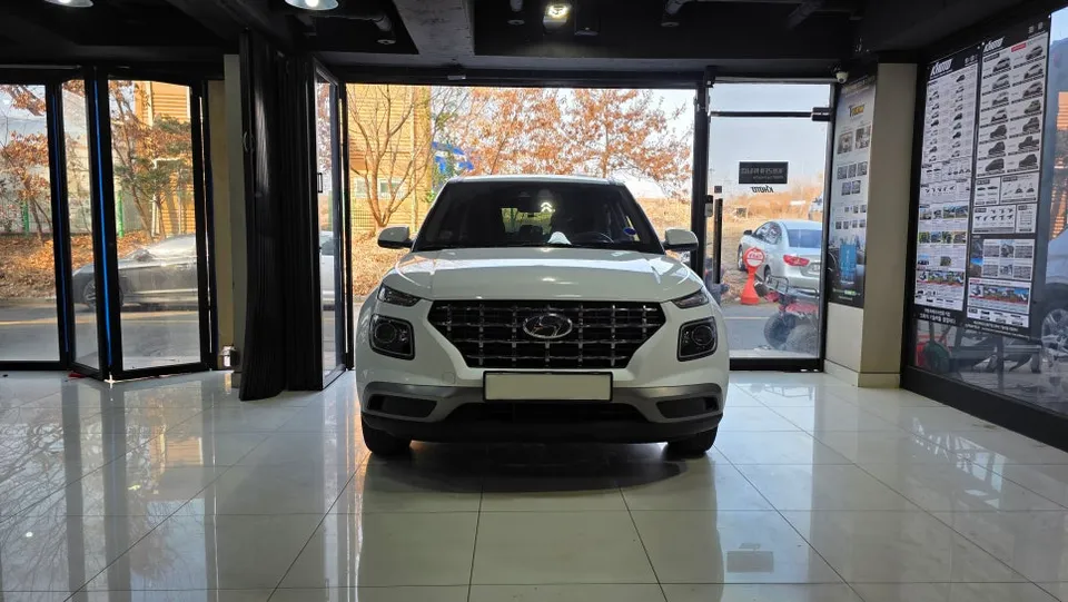 Hyundai Venue oem options installation result
