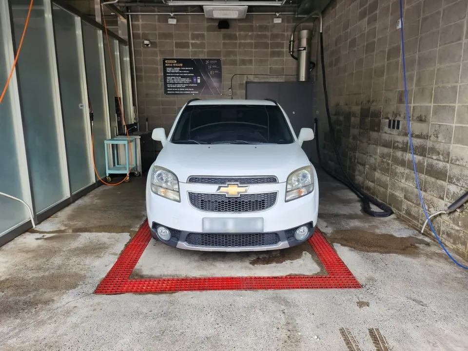 Chevrolet Orlando window tinting - Chevrolet Orlando Window Tinting Review: T-NINE R100 Re-applicati photo 4