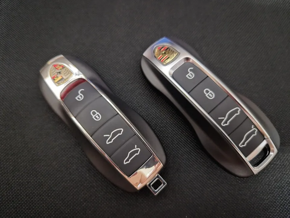 Porsche 718 Boxster GTS oem options installation result