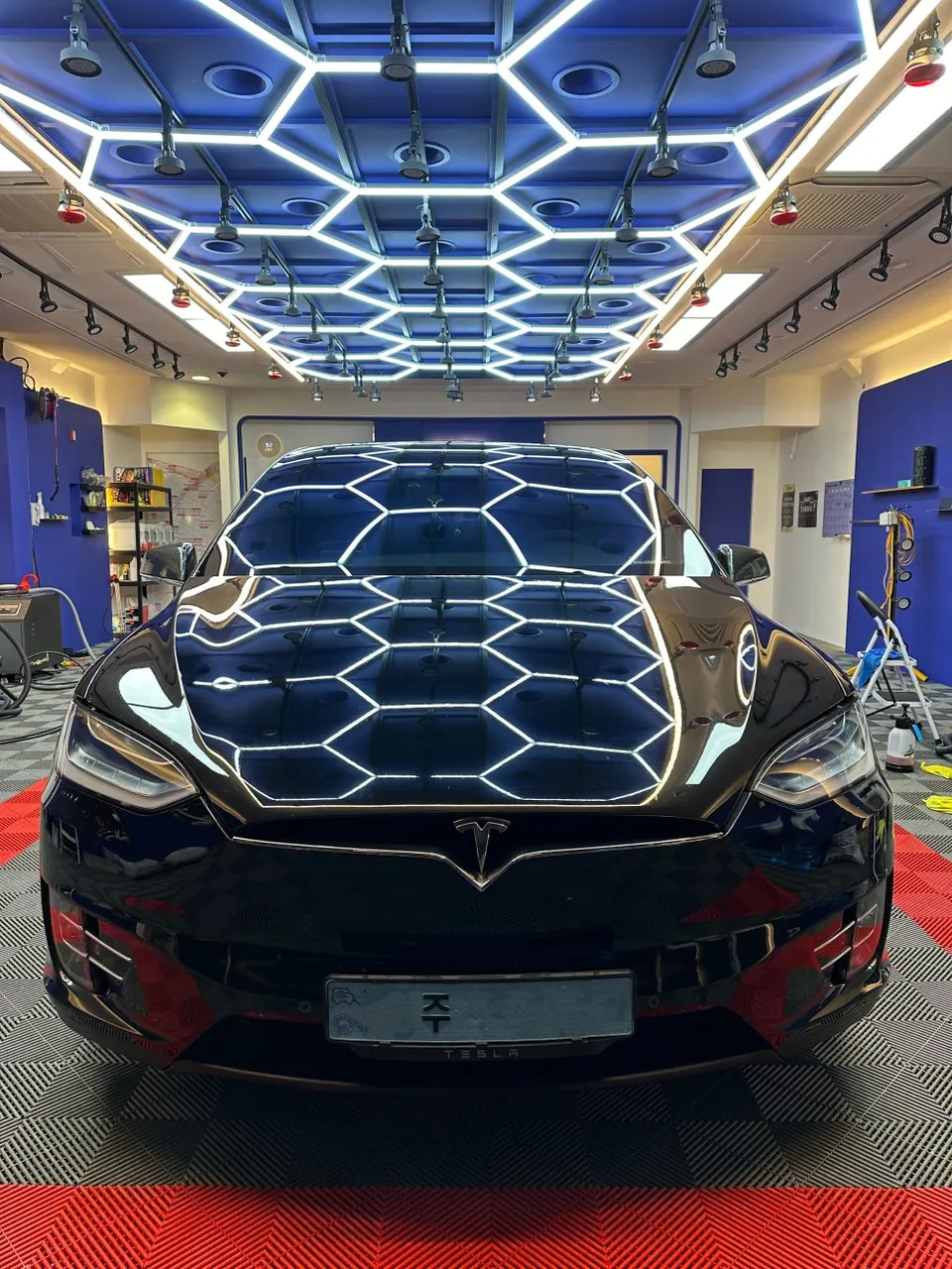 Tesla Model Y PPF施工事例|費用目安と仕上がり 施工写真 3-3