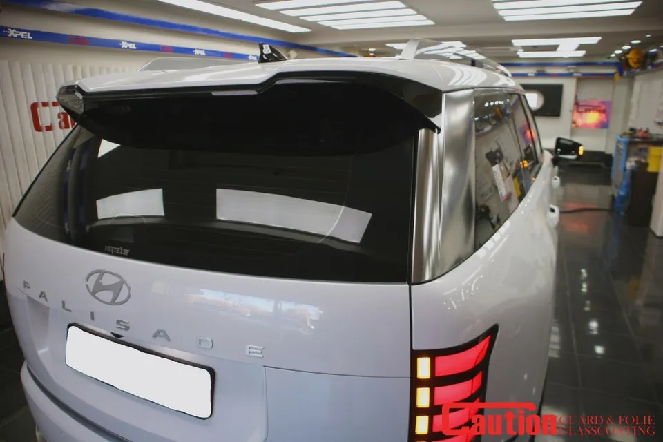 Hyundai Palisade LX3のカーラッピング事例|費用目安・仕上がり 施工写真 3-1