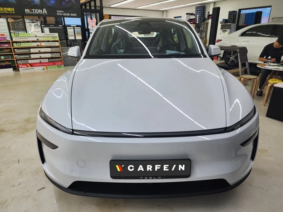Tesla Model Y new car package installation result