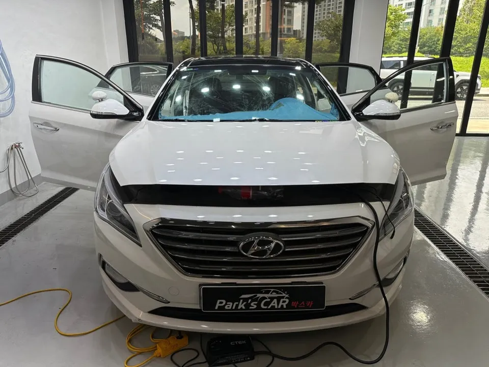 Hyundai Sonata LFのカーフィルム施工事例 施工写真 2-2