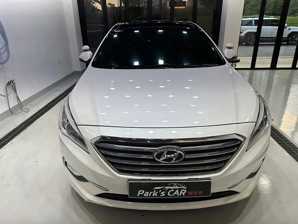 Hyundai Sonata LFのカーフィルム施工事例 施工写真 3-2