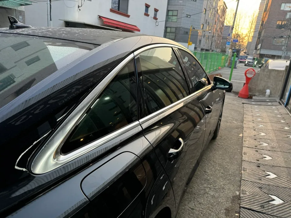 Audi A6 Vinyl Wrap Review: Blackout Results & Cost photo 2