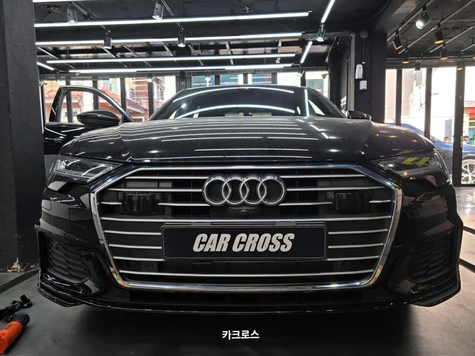 Audi A6 vinyl wrap - Audi A6 Vinyl Wrap Review: Blackout Results & Cost photo 7