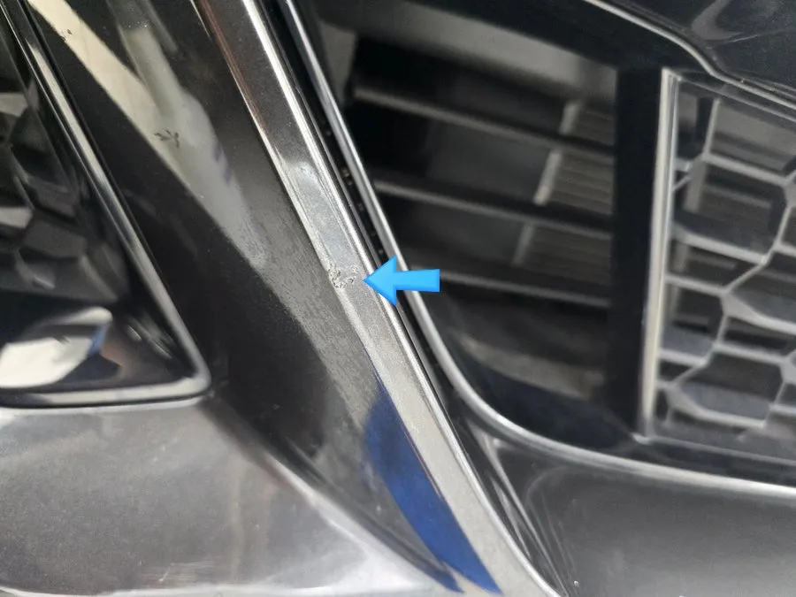 BMW 5 Series G30 カーラッピング事例:サテンダークグレー 施工写真 2-2