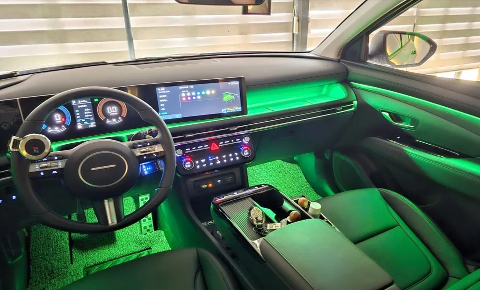 Hyundai Tucson ambient lighting - Hyundai Tucson Ambient Lighting Review — Hidden Install, $150-280K photo 5