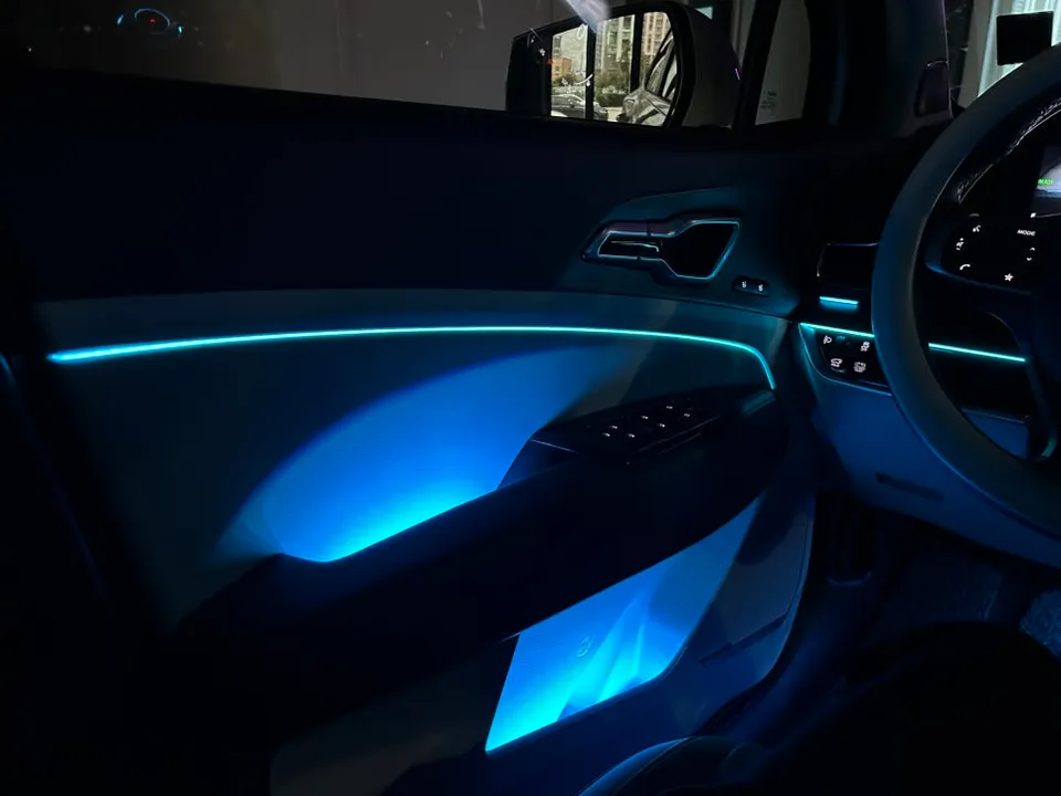 Kia Sportage NQ5 ambient lighting - Kia Sportage NQ5 Ambient Lighting Review - Enhanced Interior photo 5