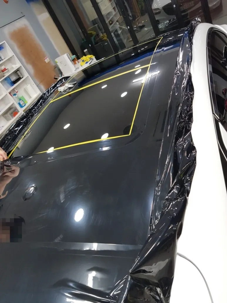 Genesis GV70のカーラッピング事例|費用目安・仕上がり 施工写真 3-2