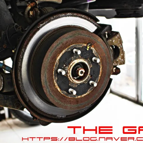 Lexus ES - Lexus ES Brake Upgrade Review — Enhanced Stopping Power photo 5