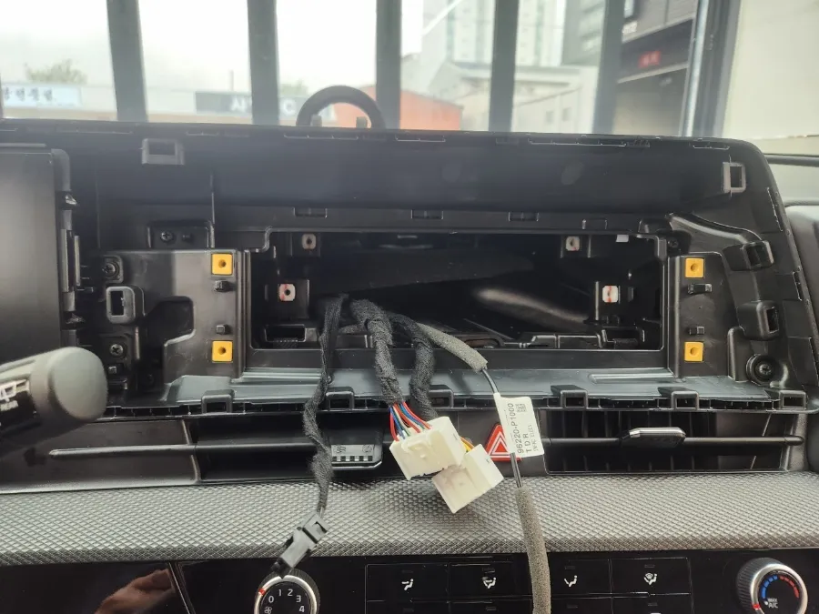 Kia Sportage NQ5 android head unit - Kia Sportage NQ5 Android Head Unit Review & Cost photo 4