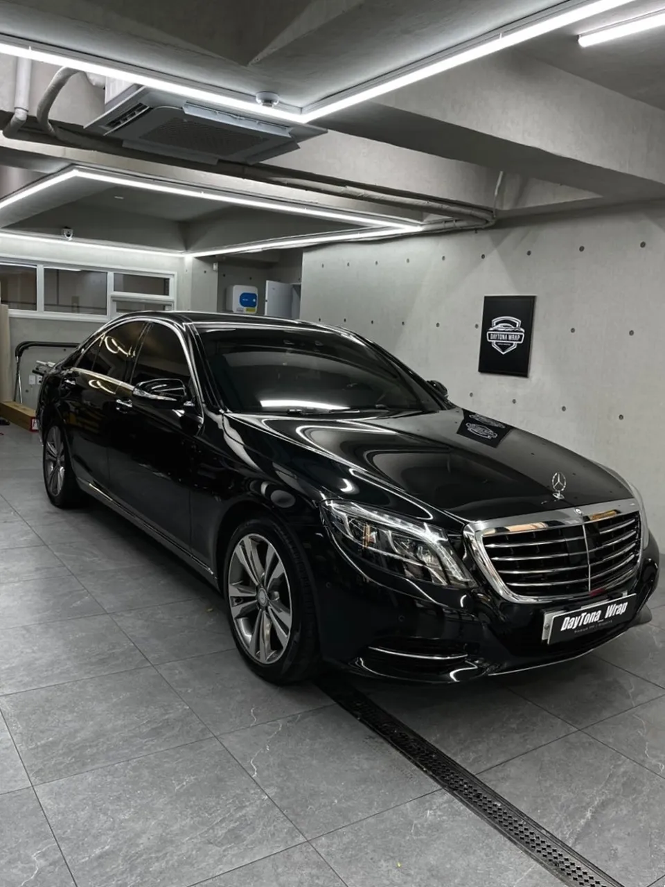 メルセデス・ベンツ S350 PPF施工事例|費用目安と仕上がり 施工写真 1-3
