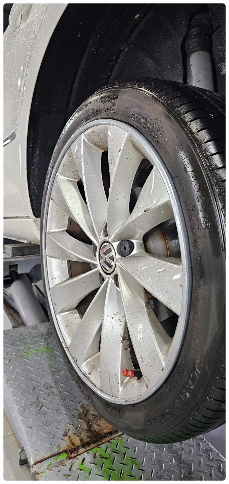 Volkswagen CC wheel repair - Volkswagen CC Wheel Repair & Painting Review photo 4