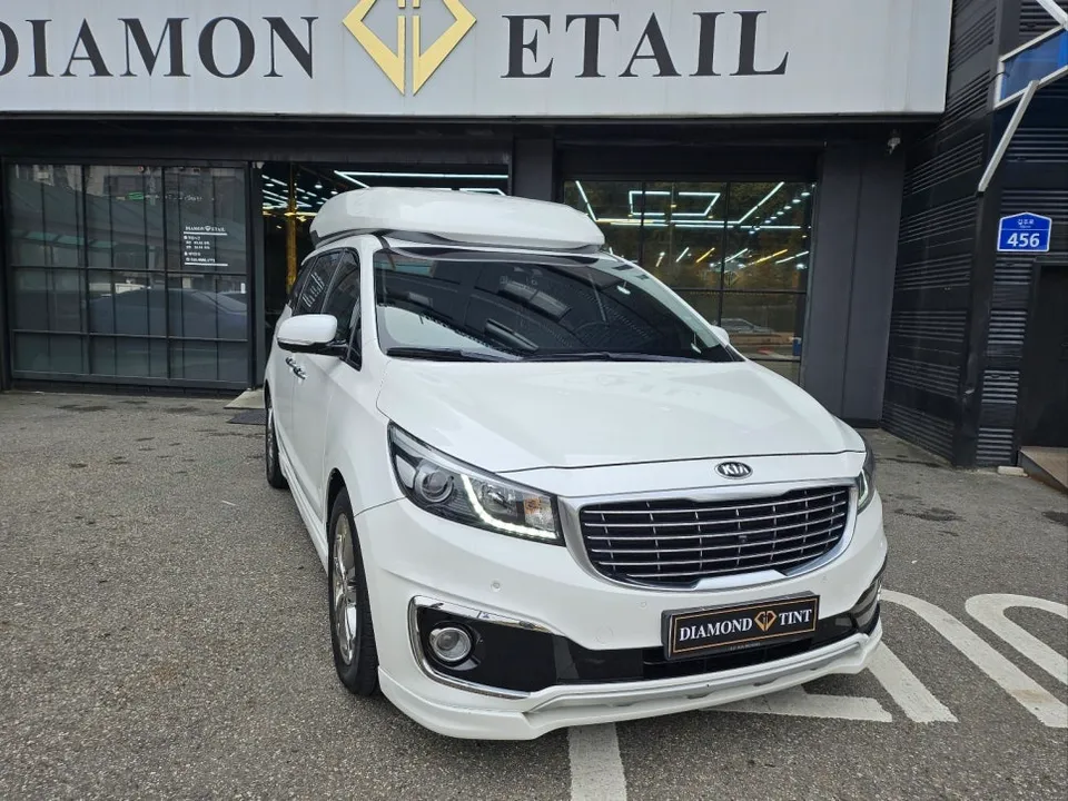 Kia Carnival PPF施工事例|費用目安と仕上がり 施工写真 1-2