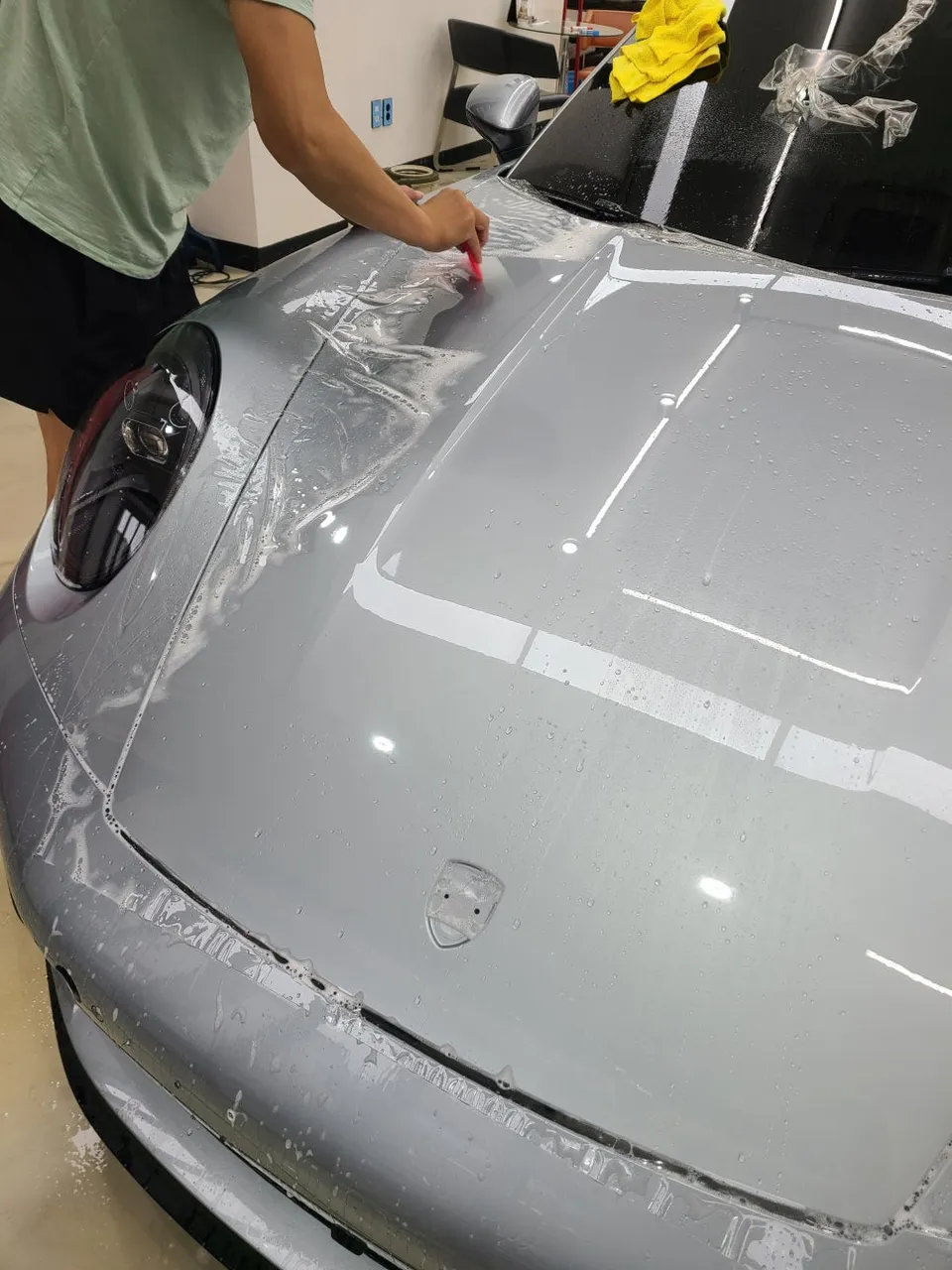 ポルシェ911のPPF施工事例|費用目安と仕上がり 施工写真 1-2