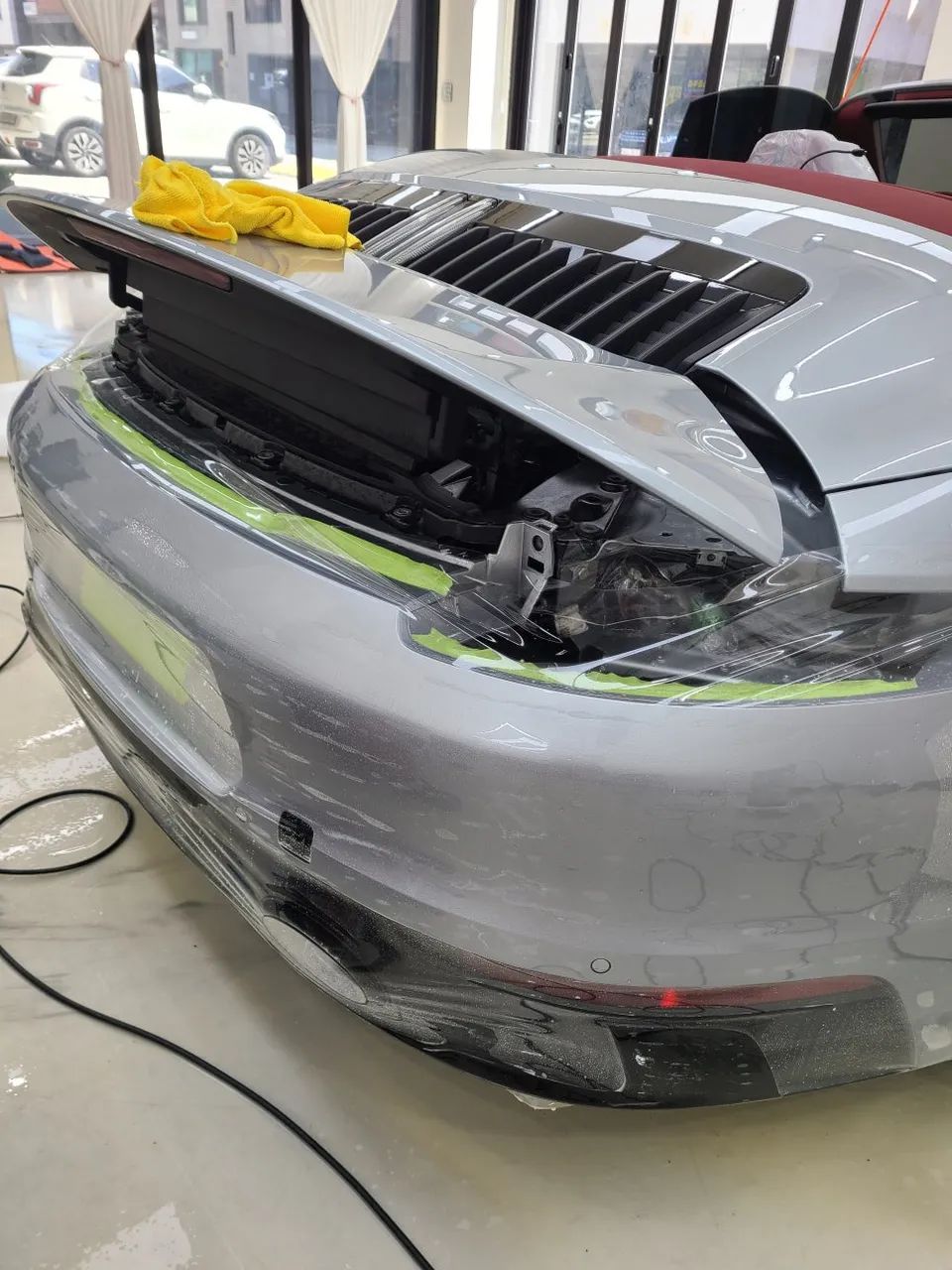 ポルシェ911のPPF施工事例|費用目安と仕上がり 施工写真 2-3