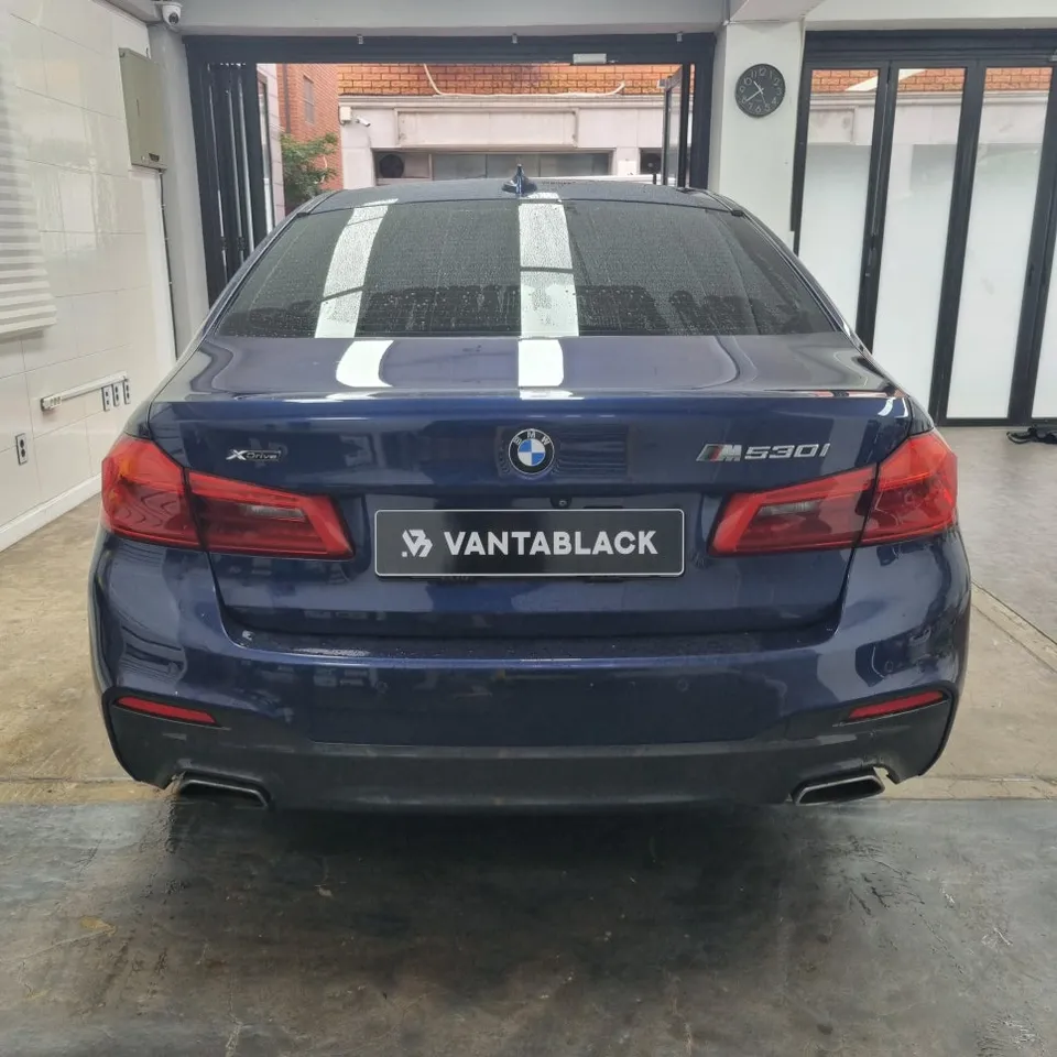 BMW 5 Series G30 vinyl wrap - BMW 5 Series G30 Vinyl Wrap Review: Satin Dark Grey Transformatio photo 6