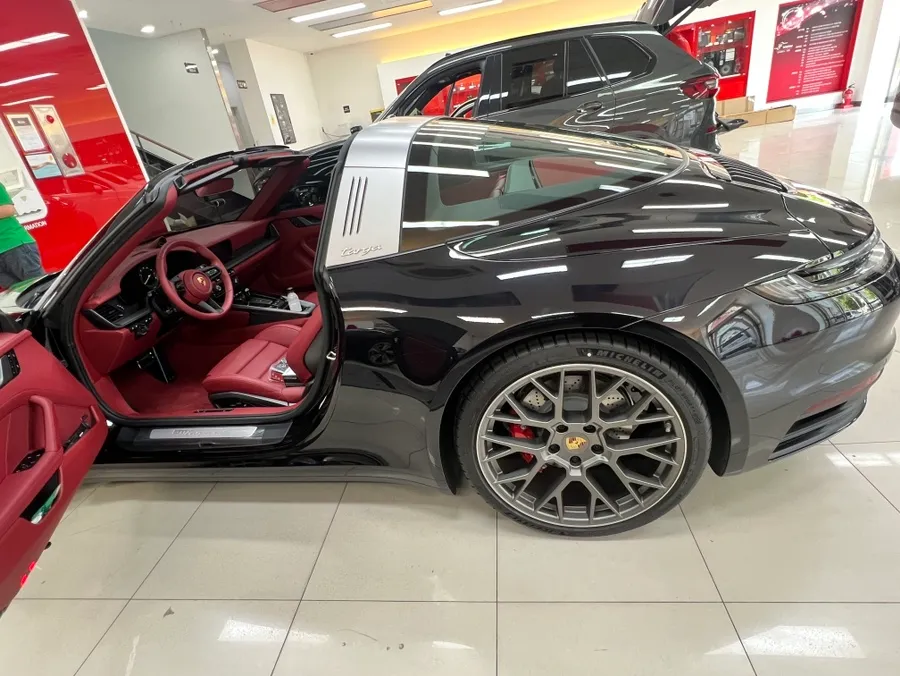 Porsche 911 Targa dash cam - Porsche 911 Targa Dash Cam Installation Review photo 4