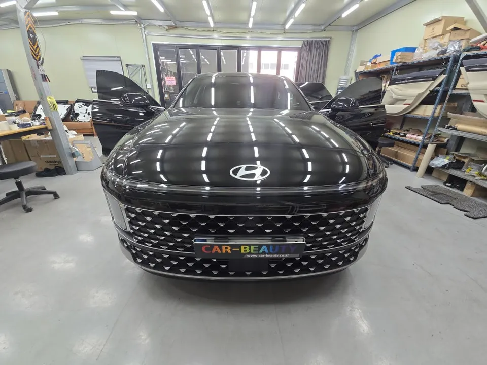 Hyundai Grandeur GN7 ambient lighting installation result