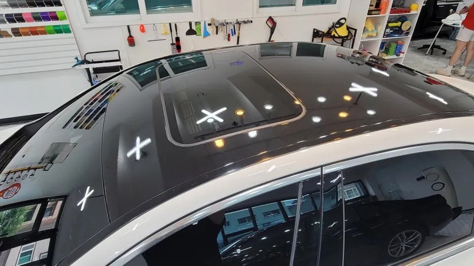 Mercedes-Benz Eクラスのカーラッピング事例|費用目安・仕上がり 施工写真 3-2