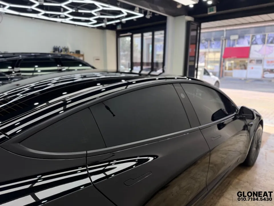 Tesla Model 3のカーフィルム施工事例｜費用目安・仕上がり 施工写真 3-3