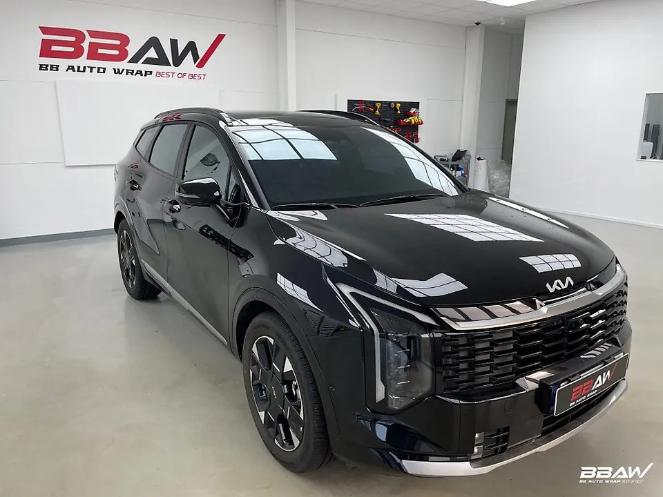Kia Sportage NQ5のカーラッピング事例｜クローム除去とホイール施工 施工写真 1-1