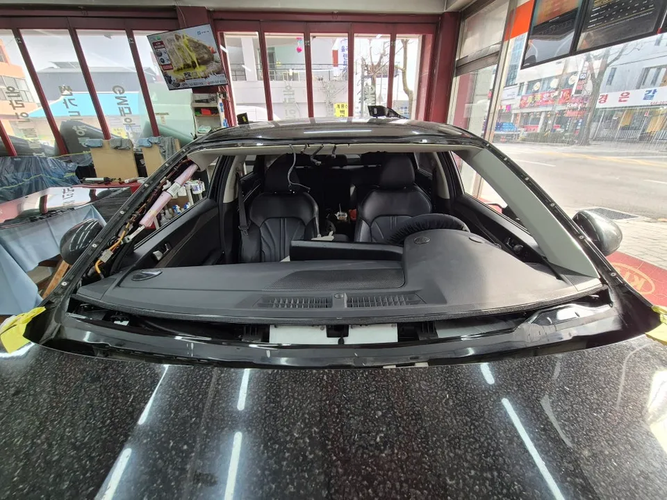 Kia K5のカーフィルム施工事例｜費用目安と仕上がり 施工写真 1-3