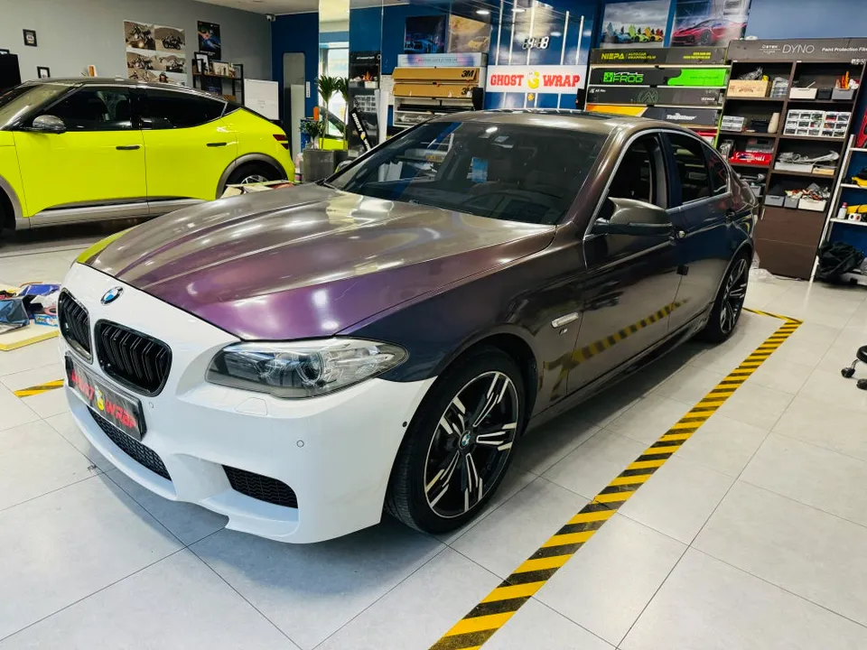 BMW 5 Series vinyl wrap - BMW 5 Series Vinyl Wrap Review: Satin Dark Grey Transformation photo 3