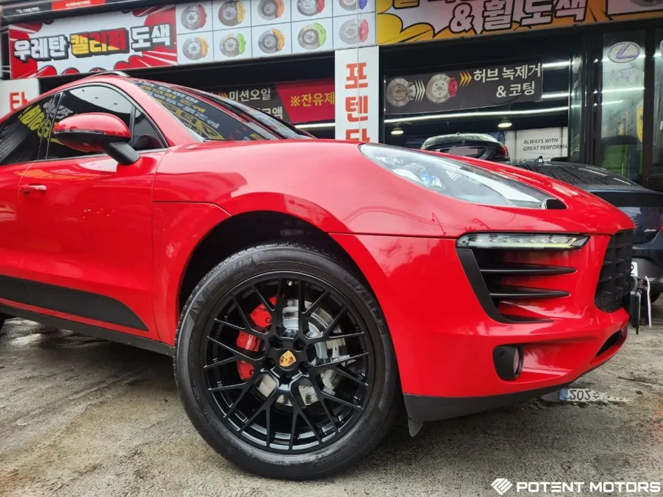 Porsche Macanのホイールリペア・塗装事例 施工写真 3-1
