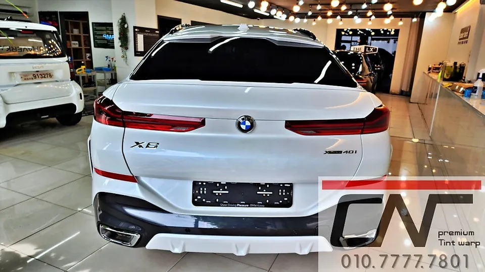 BMW X6のカーフィルム施工事例|費用目安・仕上がり 施工写真 3-2
