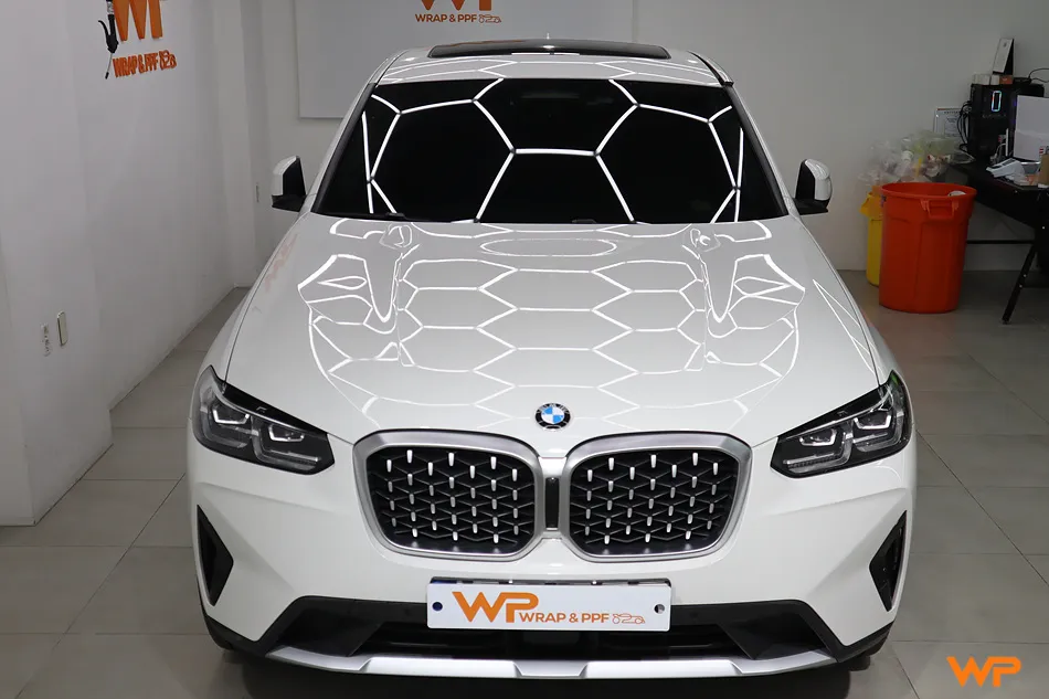 BMW X4 ppf - BMW X4 Black PPF Review: Stealthy Style & Protection photo 2