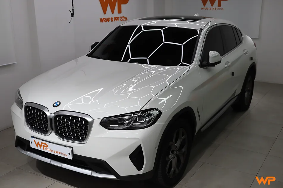 BMW X4 ppf - BMW X4 Black PPF Review: Stealthy Style & Protection photo 3