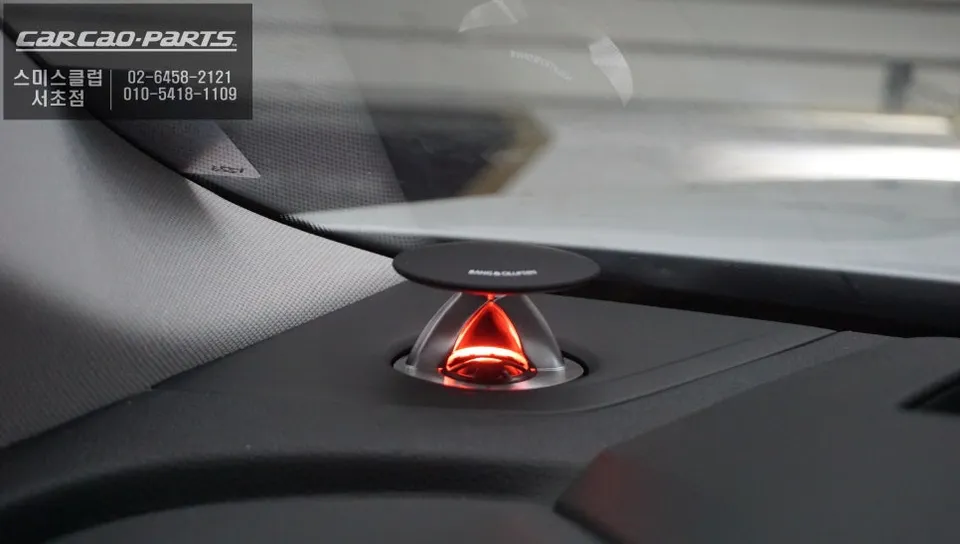 Audi Q7 ambient lighting - Audi Q7 Ambient Lighting Review — Enhanced Interior photo 5