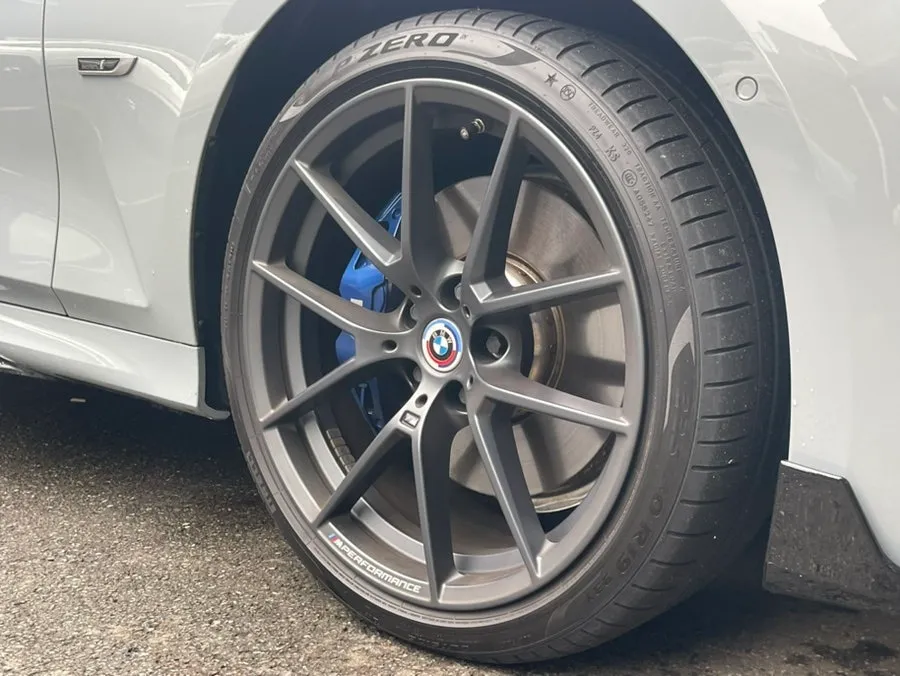 BMW 330e G20 caliper painting - BMW 330e G20 Caliper Paint Review — Stunning Chili Red Finish photo 4